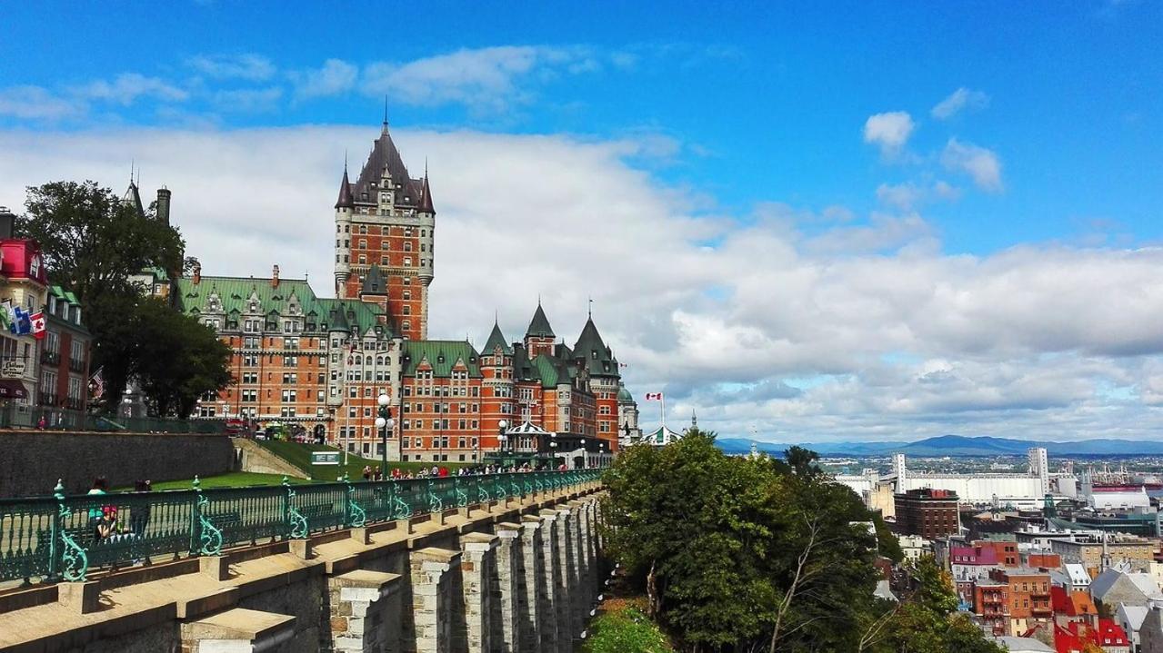 Quebec Grand Appartement By Hebergements Dcl Zewnętrze zdjęcie