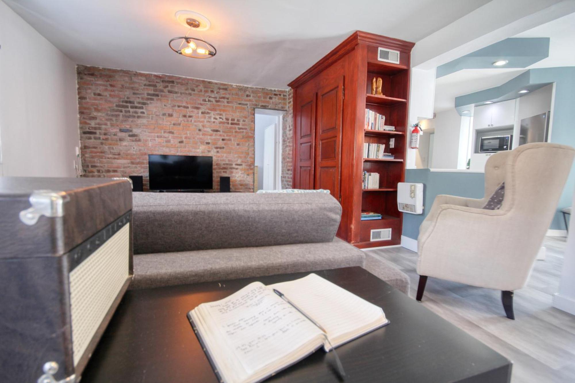 Quebec Grand Appartement By Hebergements Dcl Zewnętrze zdjęcie